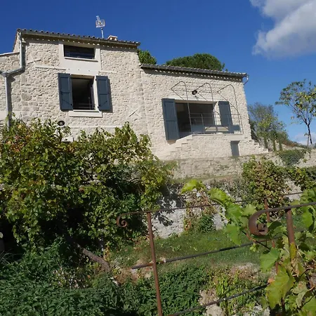 Le Goustesoule * Pierrerue (Alpes-de-Haute-Provence)