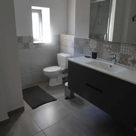 Le Goustesoule Holiday home *