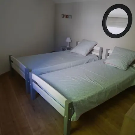 Le Goustesoule Holiday home *
